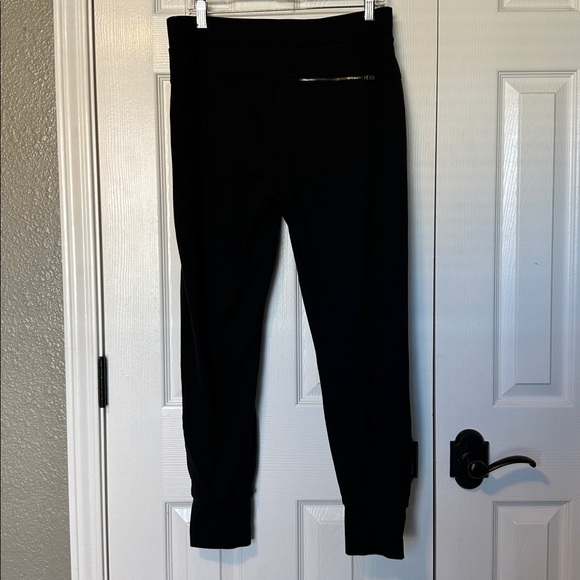 Athleta Metro Joggers Ankle Zippers Black Size Medium - Picture 5 of 5